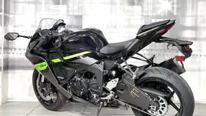 Kawasaki Ninja 125 (2025 - 26)  (2)