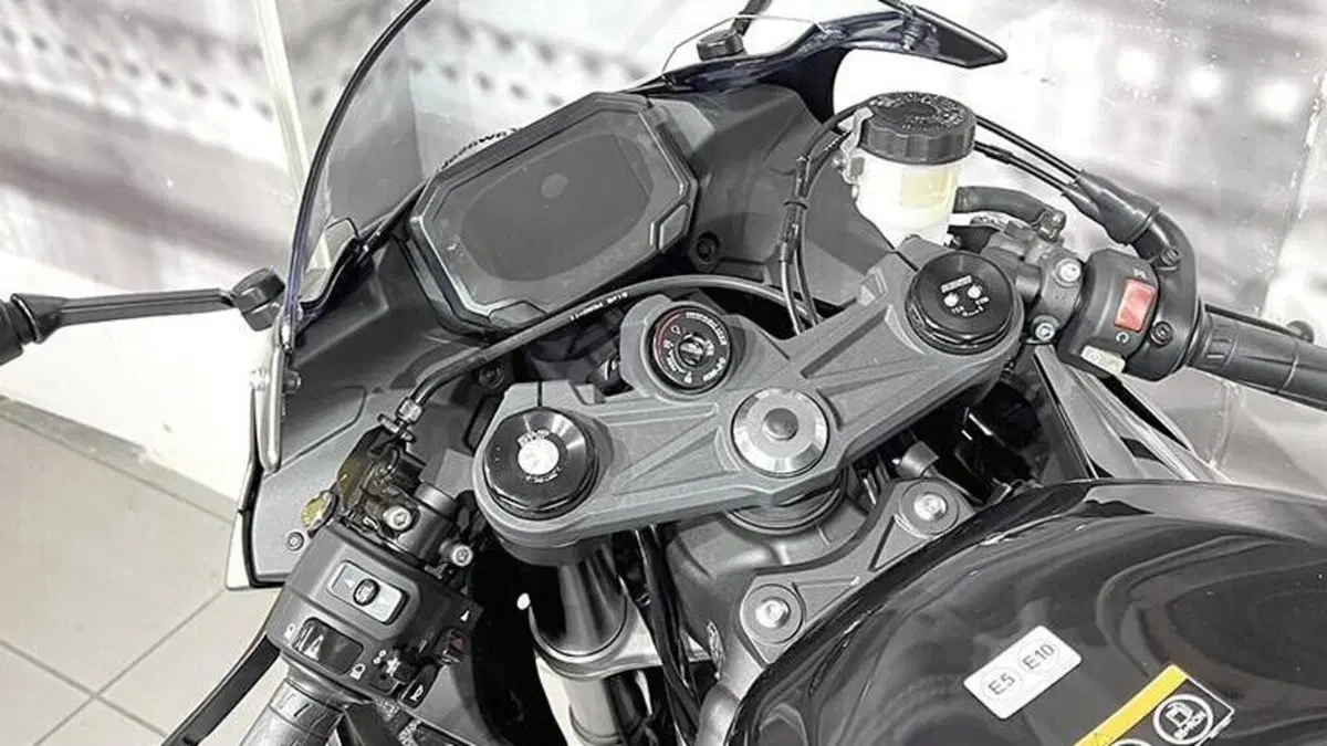 Kawasaki Ninja 125 (2025 - 26)  (6)
