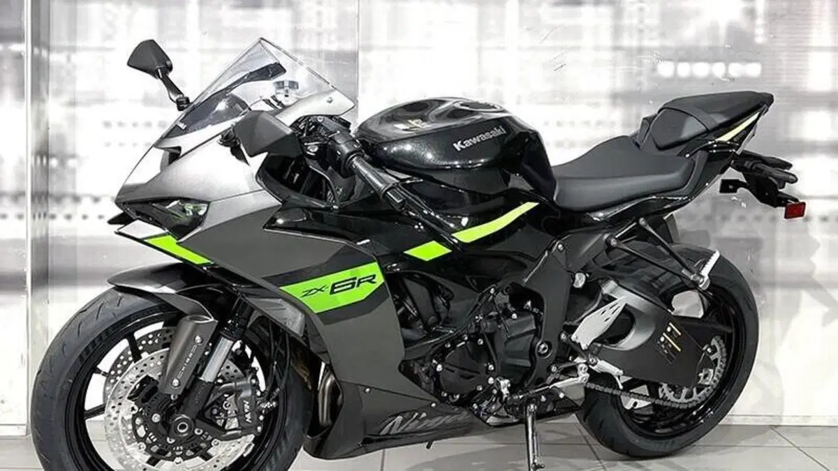 Kawasaki Ninja 125 (2025 - 26)  (7)