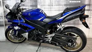Yamaha YZF R1 (2007 - 08)  (2)