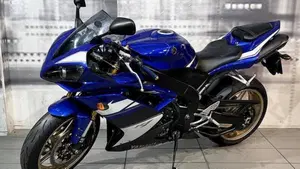 Yamaha YZF R1 (2007 - 08)  (5)