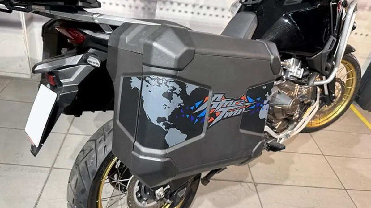 Honda Africa Twin CRF 1100L (2020 - 21)  (3)