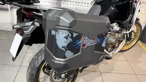 Honda Africa Twin CRF 1100L (2020 - 21)  (3)