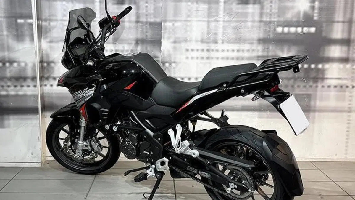 Benelli TRK 251 (2022 - 25)  (2)