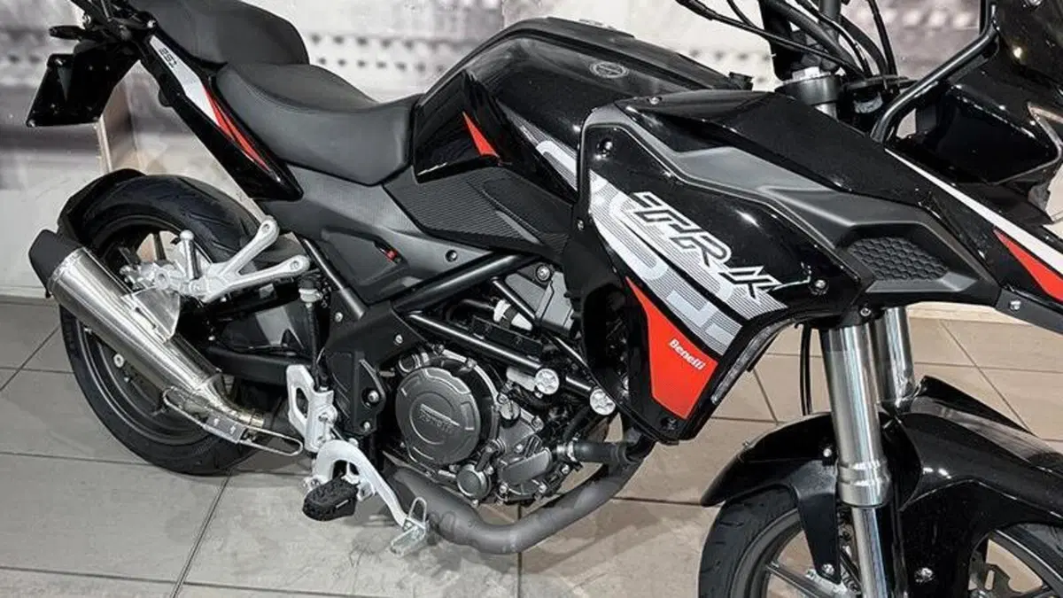 Benelli TRK 251 (2022 - 25)  (5)