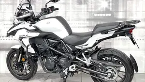 Benelli TRK 502 (2021 - 25)  (2)