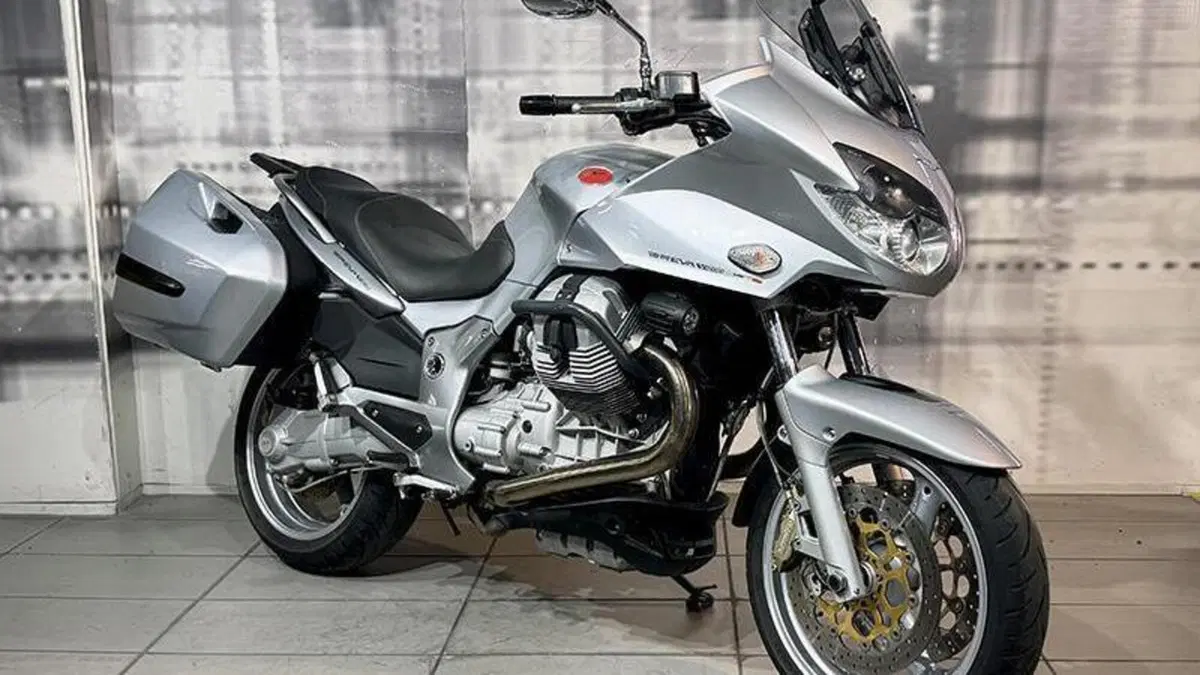 Moto Guzzi Breva 1200 