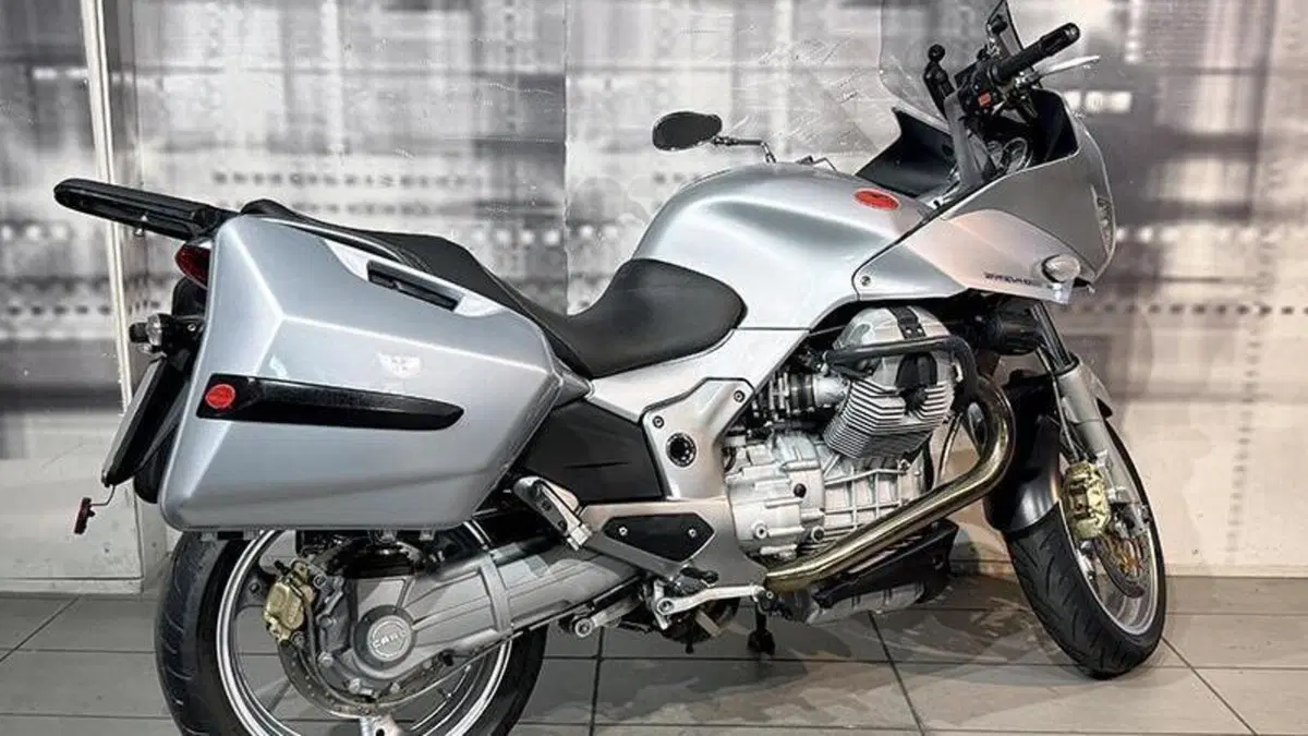 Moto Guzzi Breva 1200  (7)