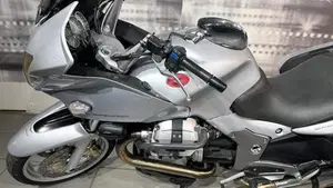 Moto Guzzi Breva 1200  (8)