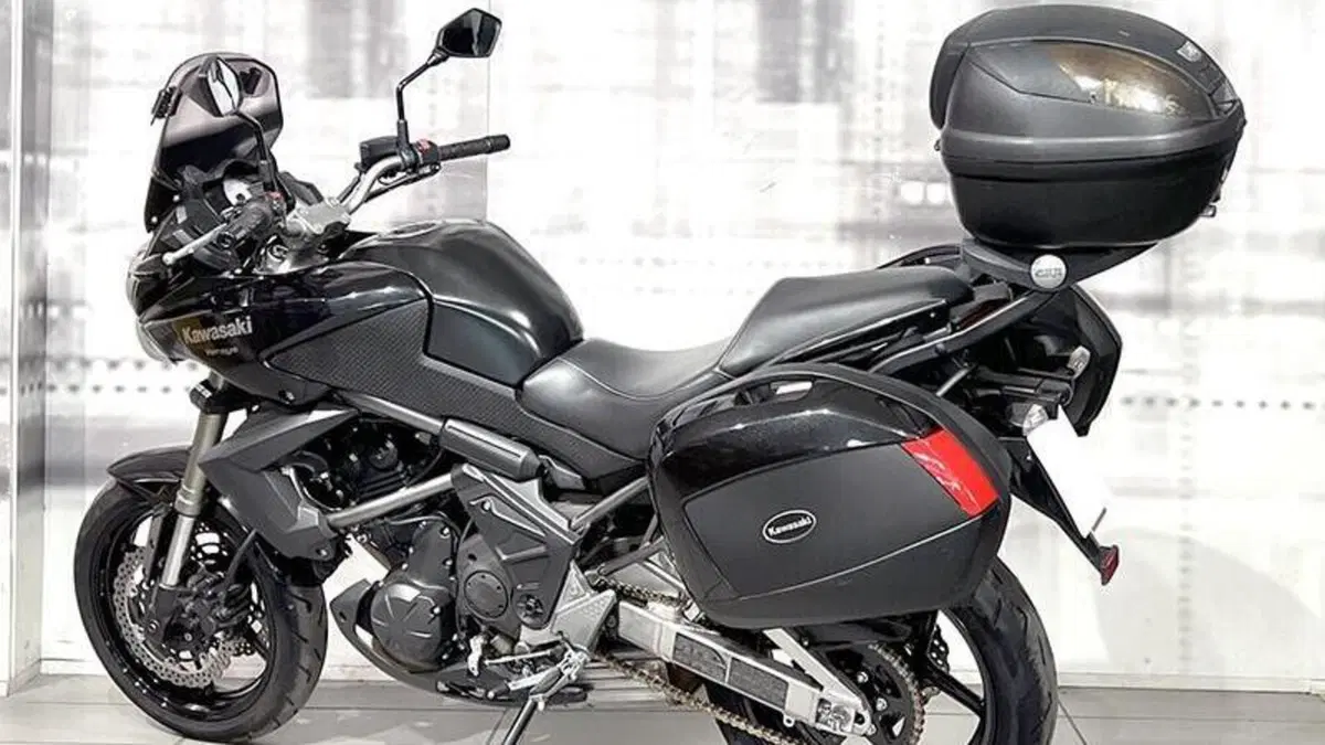 Kawasaki Versys 650 (2010 - 13)  (2)