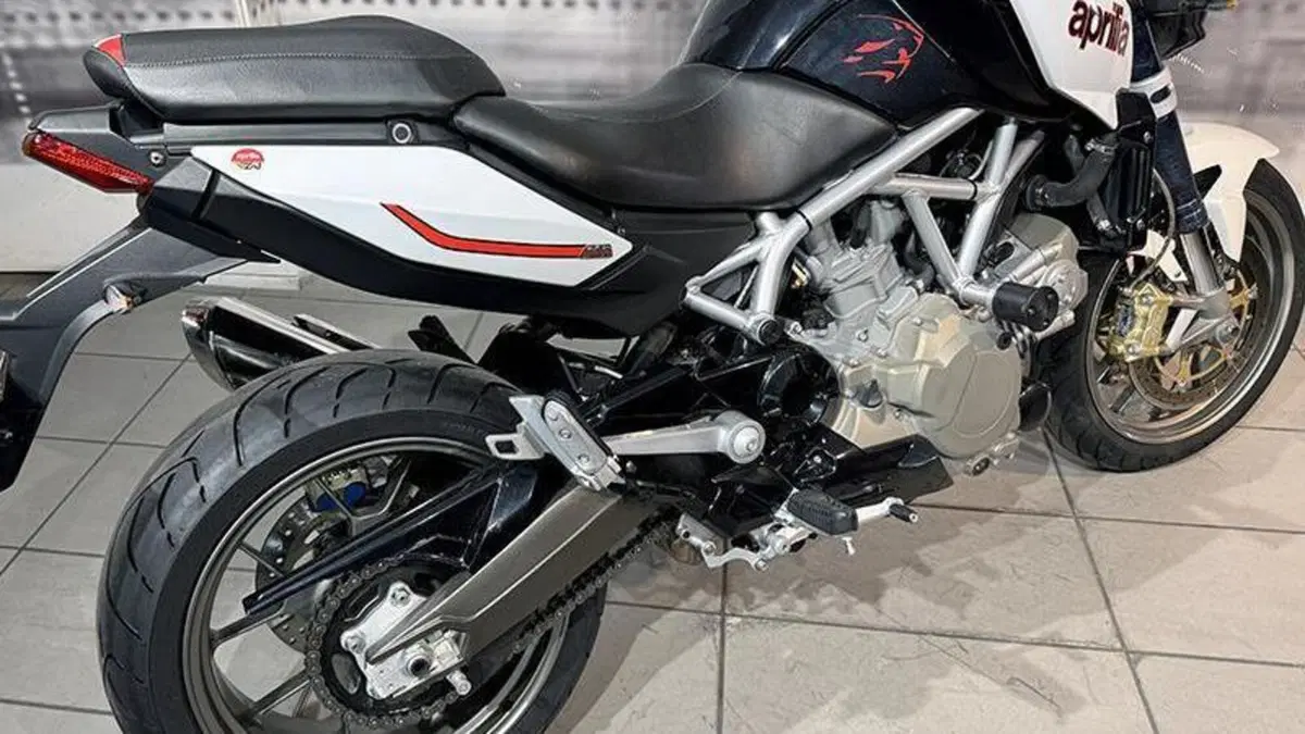 Aprilia Mana 850 (2007 - 16)  (3)