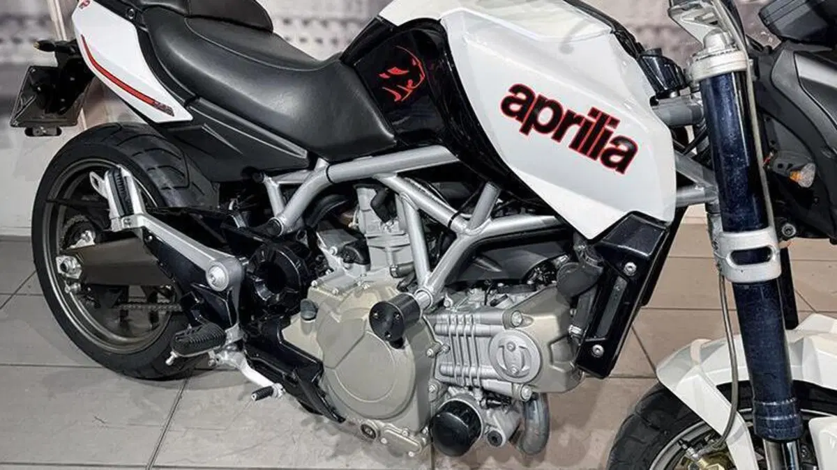 Aprilia Mana 850 (2007 - 16)  (8)