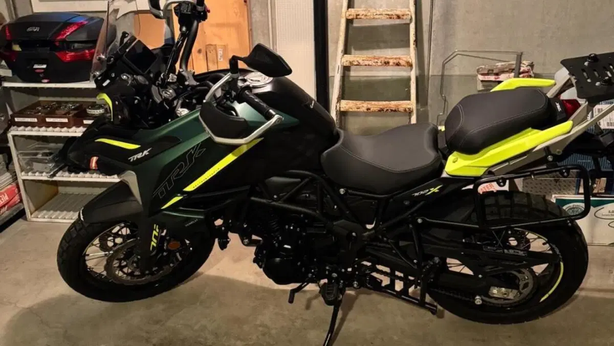 Benelli TRK 702X (2023 - 25)  (2)
