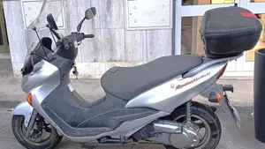 Suzuki UE 150  (4)
