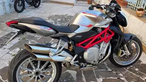 MV Agusta Brutale 1090 R (2012 - 15) 