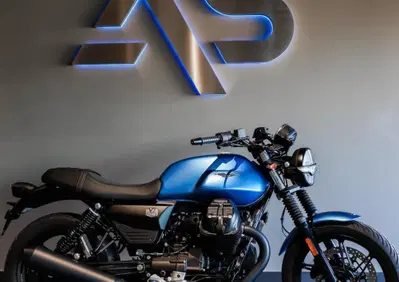 Moto Guzzi V7 Stone (2025 - 26) - Annuncio 10067171
