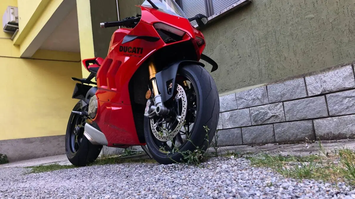 Ducati Panigale V4 S (2022 - 24)  (3)