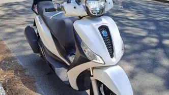 Piaggio Medley 150 S ABS (2021 - 25) usata