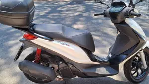 Piaggio Medley 150 S ABS (2021 - 25)  (2)