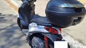 Piaggio Medley 150 S ABS (2021 - 25)  (4)