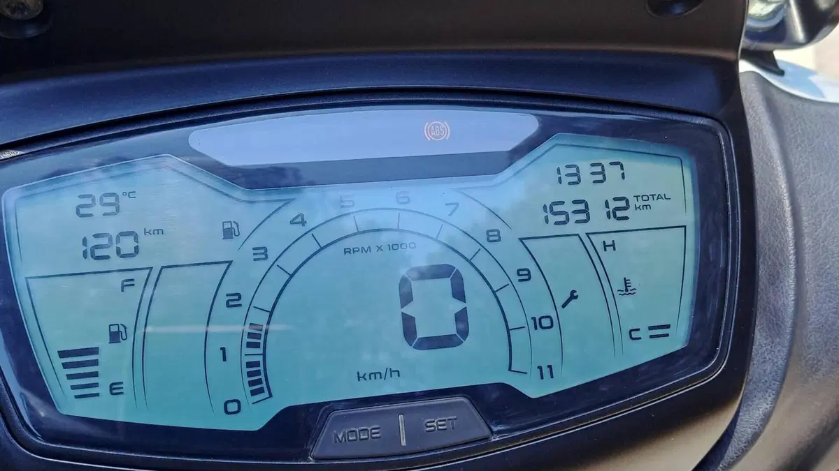 Piaggio Medley 150 S ABS (2021 - 25)  (7)