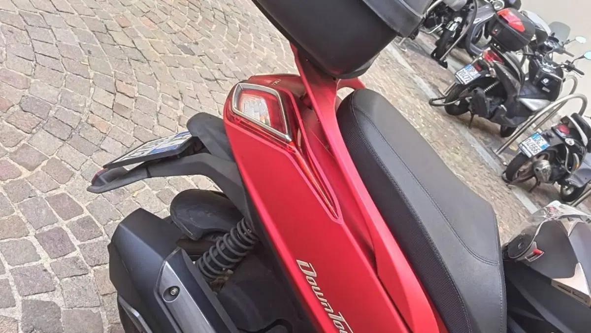 Kymco Downtown 350i ABS (2016 - 20)  (3)