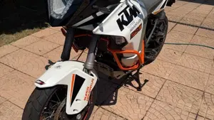 KTM 1290 Super Adventure (2015 - 16)  (8)