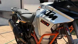 KTM 1290 Super Adventure (2015 - 16)  (10)