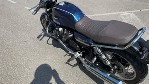 Moto Guzzi V7 Special (2021 - 24)  (5)