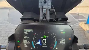 Yamaha Tracer 9 GT Y-AMT (2025 - 26)  (5)