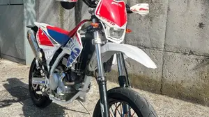 Fantic Motor Motard 125 M Performance 4t (2017)  (2)