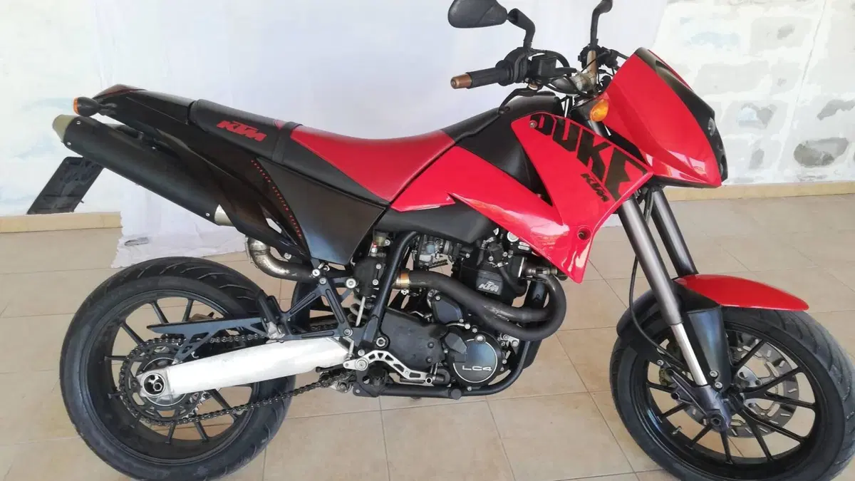 KTM 640 Duke II (2001) 