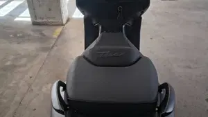 Yamaha T-Max 500 (2004 - 07)  (3)