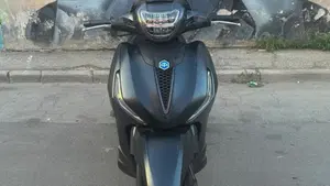 Piaggio Beverly 400 ABS-ASR (2021 - 24) 