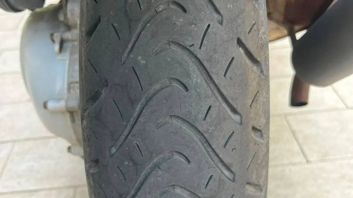 Aprilia SR 50 R (2012 - 17)  (17)