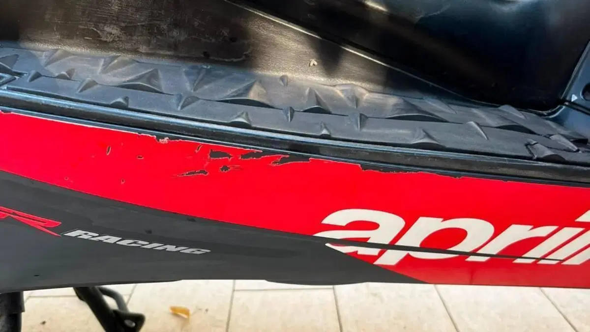 Aprilia SR 50 R (2012 - 17)  (12)