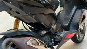 Aprilia SR 50 R (2012 - 17)  (4)