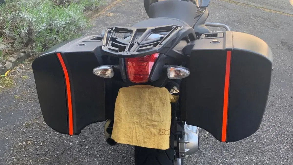 Bmw R 1200 R (2006 - 11)  (3)