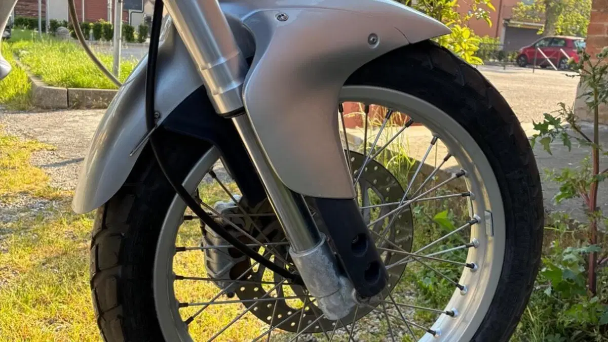 Aprilia Pegaso 650 (1997 - 00)  (5)