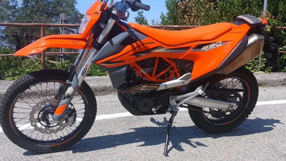 KTM 690 Enduro R (2022 - 25)  (5)