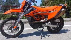 KTM 690 Enduro R (2022 - 25)  (5)