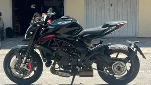 MV Agusta Brutale 800 R (2023 - 25)  (9)