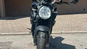 MV Agusta Brutale 800 R (2023 - 25)  (6)