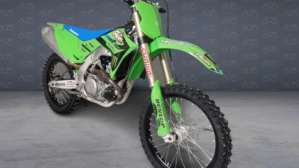 Kawasaki KX250 (2026)  (2)