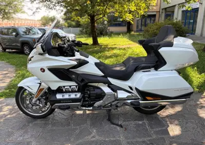 Honda GL 1800 Gold Wing Tour DCT & Airbag (2022 - 24) - Annuncio 10067449