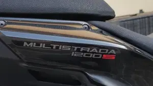 Ducati Multistrada 1200 S Touring (2010 - 12)  (4)
