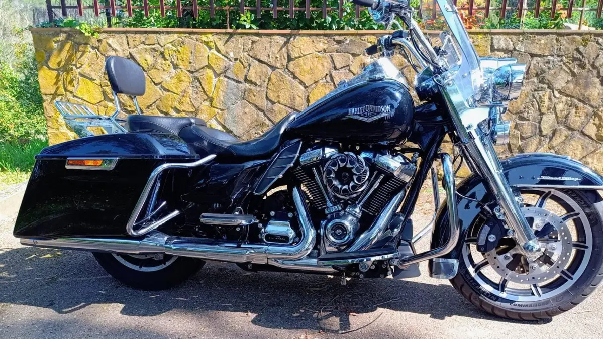 Harley-Davidson 107 Road King Classic (2019 - 20) - FLHRC  (4)