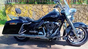 Harley-Davidson 107 Road King Classic (2019 - 20) - FLHRC  (4)