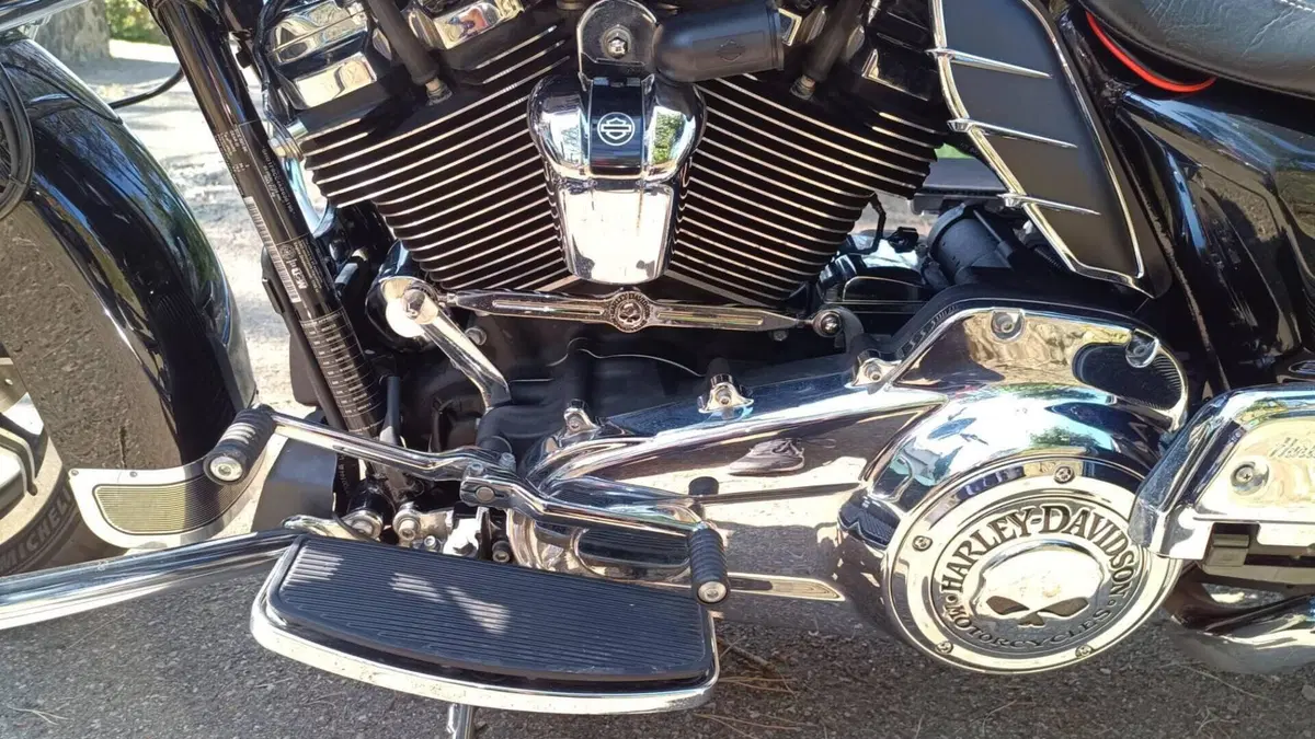 Harley-Davidson 107 Road King Classic (2019 - 20) - FLHRC  (13)