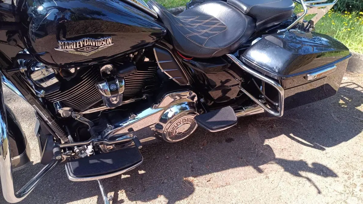 Harley-Davidson 107 Road King Classic (2019 - 20) - FLHRC  (19)